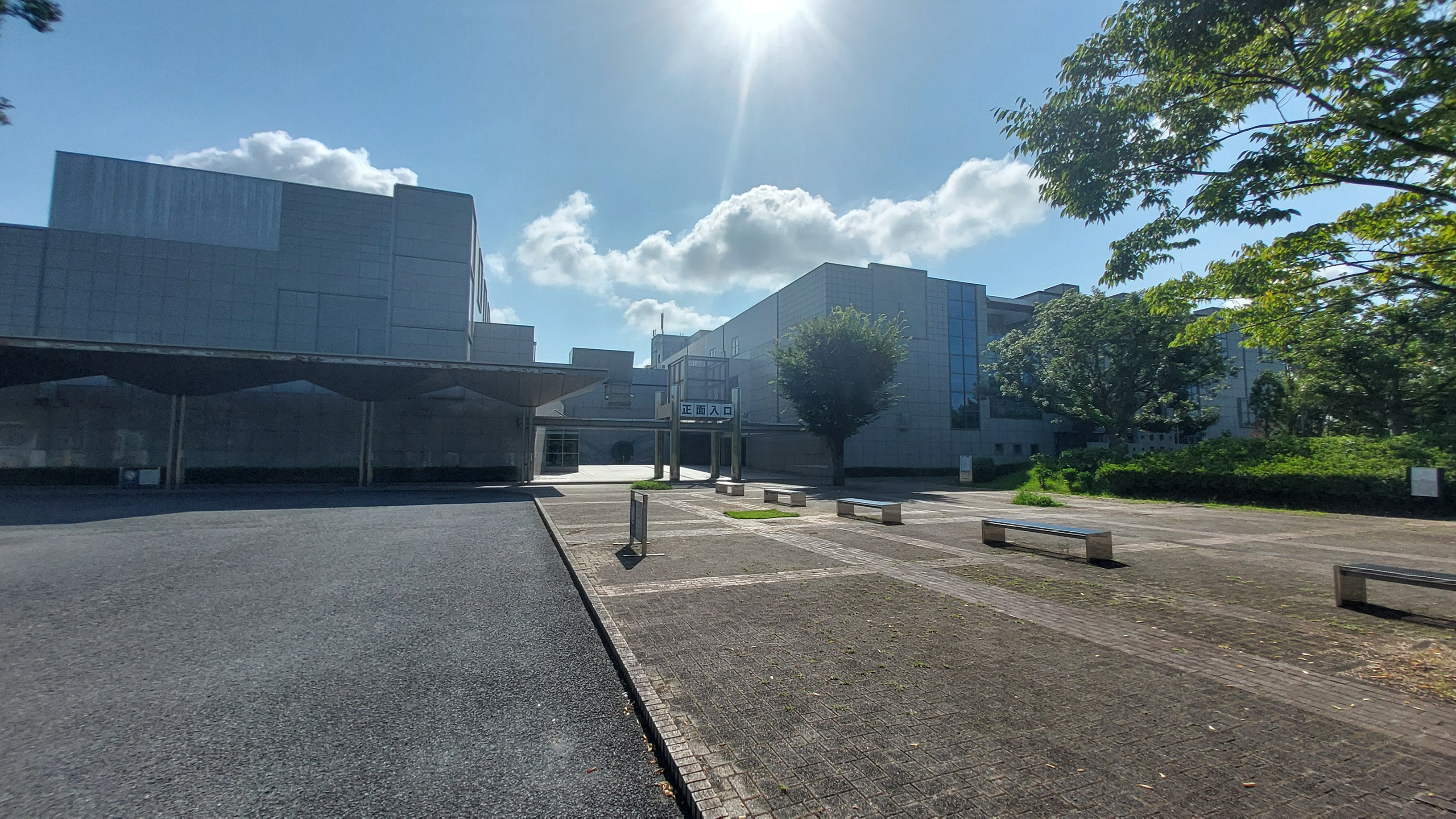 さわやかちば県民プラザ概観